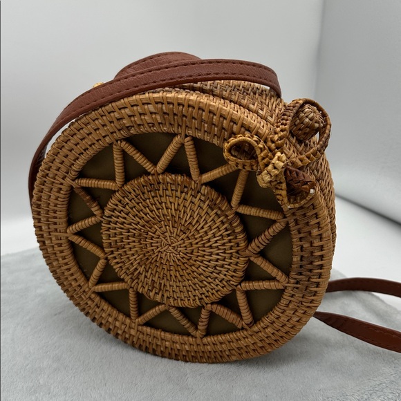 Crossbody Round Rattan Wicker with Brown Leather Strap Purse - Picture 2 of 6